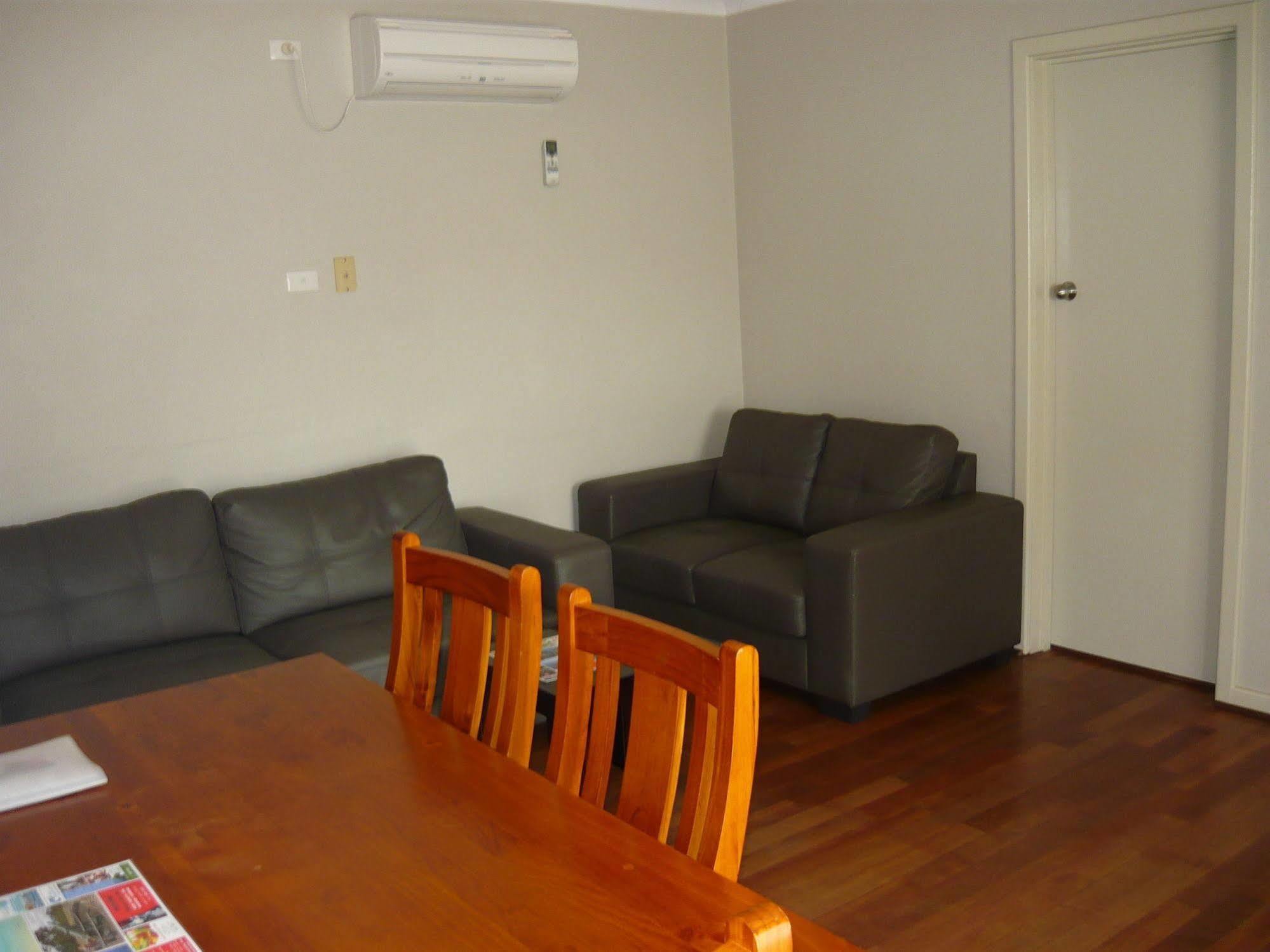 Albany Apartments Εξωτερικό φωτογραφία