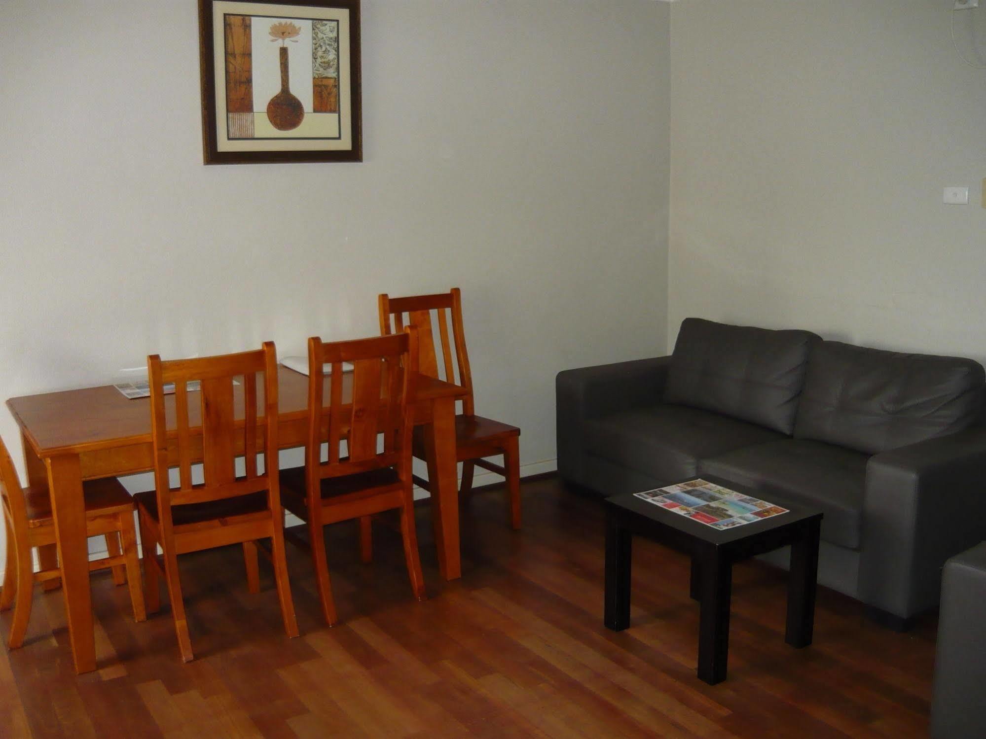 Albany Apartments Εξωτερικό φωτογραφία
